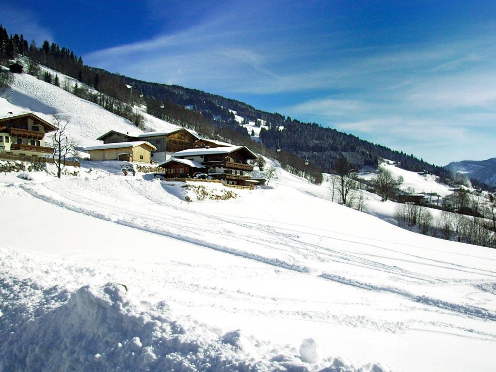 MH Appartement Bartolot Saalbach-Hinterglemm Esterno foto
